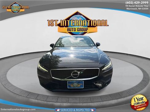 Used 2019 Volvo S60 T6 Momentum w/ Premium Package AWD/4WD image 3