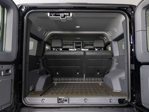 New 2025 INEOS Grenadier Fieldmaster Edition AWD/4WD image 40