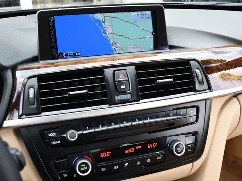 Used 2014 BMW 428i Convertible image 13