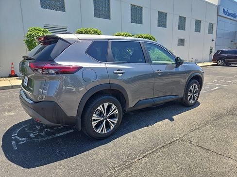 Used 2023 Nissan Rogue SV AWD/4WD image 8