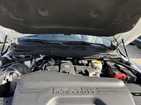 Used 2023 RAM 3500 Tradesman AWD/4WD image 33