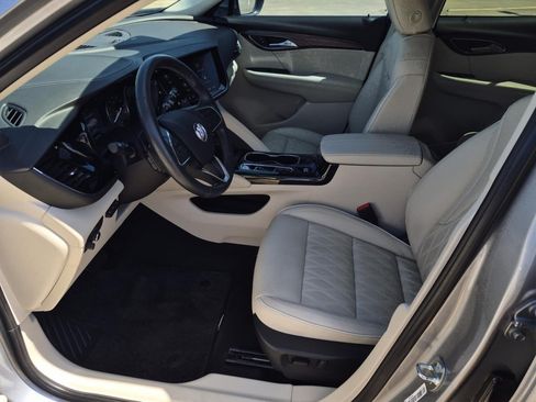 Certified 2023 Buick Envision Avenir FWD image 11
