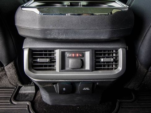 Used 2021 Ford F150 Lariat w/ Equipment Group 502A High AWD/4WD image 28