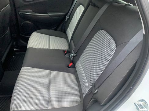 Used 2019 Hyundai Kona SE AWD/4WD image 18