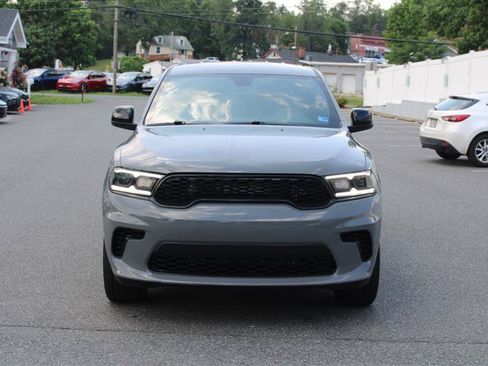 Used 2025 Dodge Durango GT AWD/4WD image 2