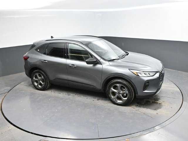 Used 2025 Ford Escape ST-Line AWD/4WD image 32