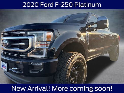 Used 2020 Ford F250 Platinum image 2