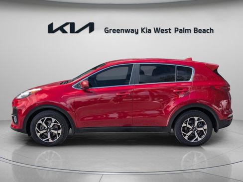 Used 2021 Kia Sportage LX image 5