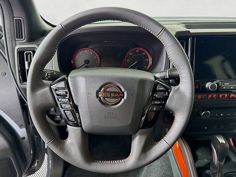 New 2025 Nissan Frontier PRO-4X image 12