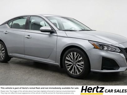 Used 2025 Nissan Altima 2.5 SV