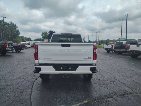 Used 2022 Chevrolet Silverado 2500 High Country w/ Z71 Off-Road Package AWD/4WD image 19
