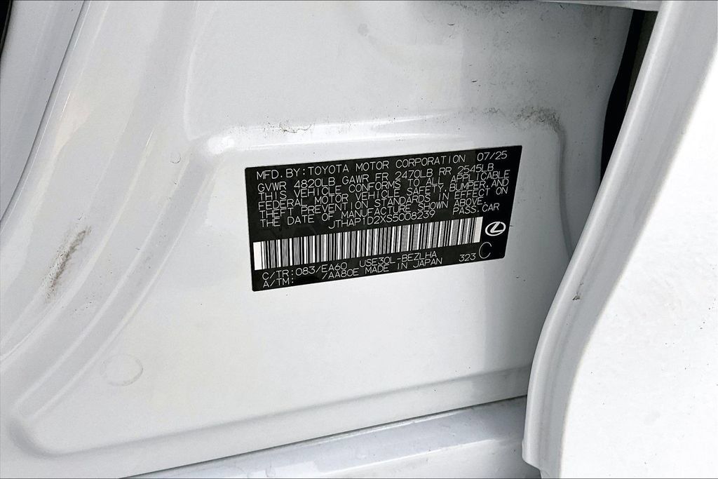 Used 2025 Lexus IS 500 w/ Accessory Package RWD image 44