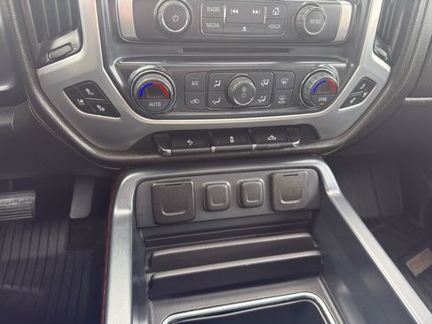 Used 2017 GMC Sierra 1500 SLT w/ SLT Premium Package AWD/4WD image 21
