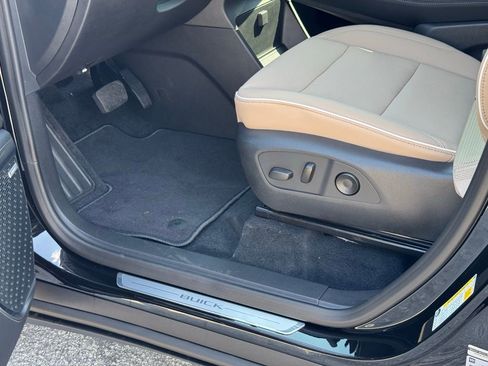 New 2026 Buick Enclave Preferred w/ Power Package image 19