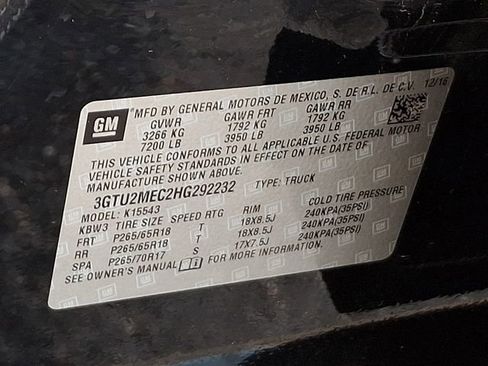 Used 2017 GMC Sierra 1500 SLE w/ SLE Value Package image 28