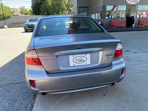 Used 2009 Subaru Legacy 2.5i Special Edition AWD/4WD image 3