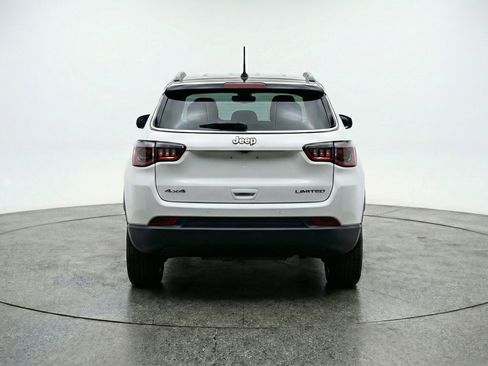 Used 2025 Jeep Compass Limited AWD/4WD image 7