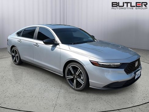 Used 2024 Honda Accord Sport image 8