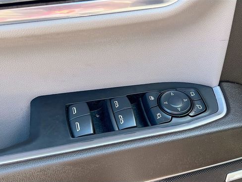 Used 2024 Chevrolet Silverado 1500 LTZ w/ LTZ Premium Texas Edition image 18