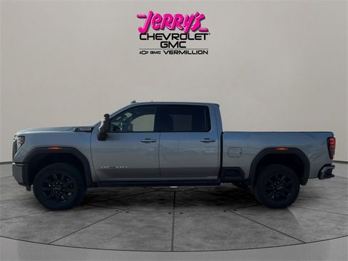 Used 2024 GMC Sierra 2500 AT4 w/ AT4 Premium Plus Package image 2