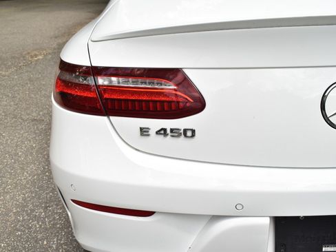 Used 2020 Mercedes-Benz E 450 Coupe w/ AMG Line image 34