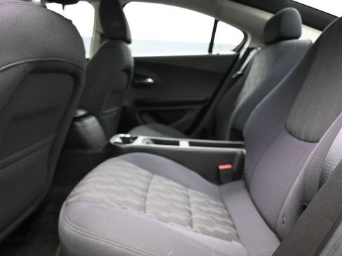 Used 2015 Chevrolet Volt w/ Enhanced Safety Package 1 image 11