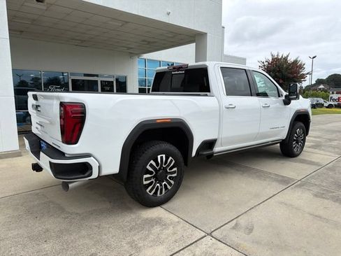 Used 2025 GMC Sierra 2500 Denali Ultimate AWD/4WD image 7