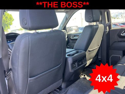 Used 2023 Chevrolet Silverado 1500 LT Trail Boss w/ LT Trail Boss Premium Package image 16