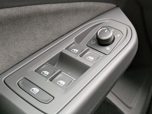 New 2026 Volkswagen GTI SE image 33