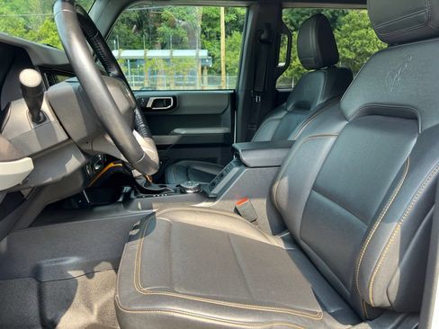 Used 2022 Ford Bronco Badlands AWD/4WD image 15