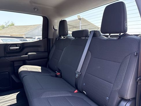 Used 2020 Chevrolet Silverado 1500 LT w/ Convenience Package RWD image 11