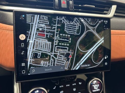 Used 2024 Jaguar XF R-Dynamic SE image 9