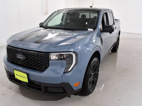 New 2026 Ford Maverick Lariat w/ Black Appearance Package AWD/4WD image 2