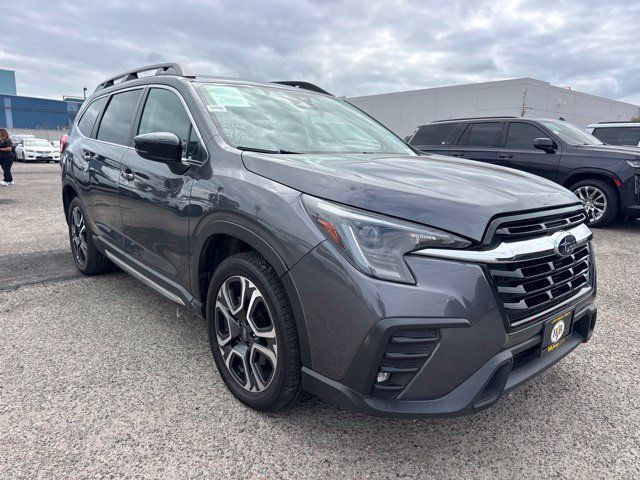 Used 2024 Subaru Ascent Limited AWD/4WD image 3