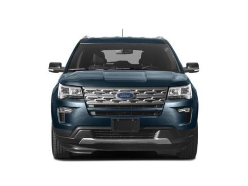 Used 2018 Ford Explorer XLT AWD/4WD image 4