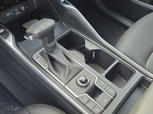 New 2026 Kia Sorento S FWD image 23