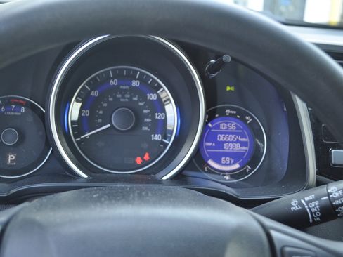 Used 2018 Honda Fit LX image 14