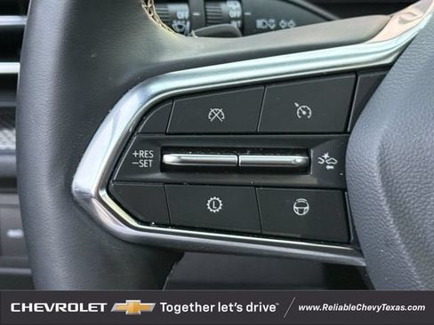 Used 2025 Chevrolet Traverse High Country AWD/4WD image 14