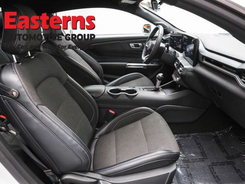 Used 2025 Ford Mustang Coupe RWD image 22