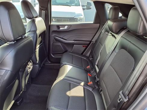 New 2025 Ford Escape SE image 7