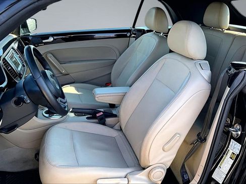 Used 2016 Volkswagen Beetle 1.8T S image 25