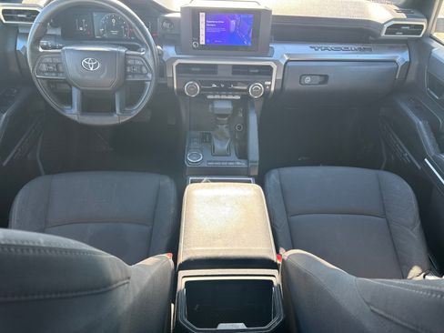 Used 2024 Toyota Tacoma SR5 image 21