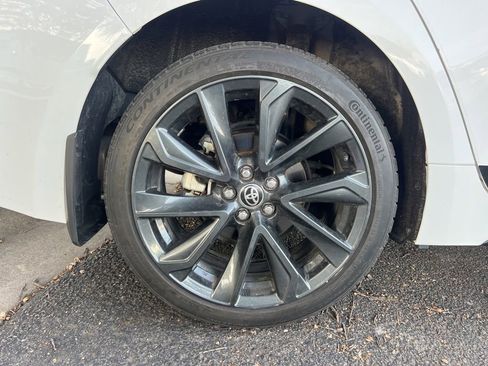 Used 2024 Toyota Corolla SE image 9