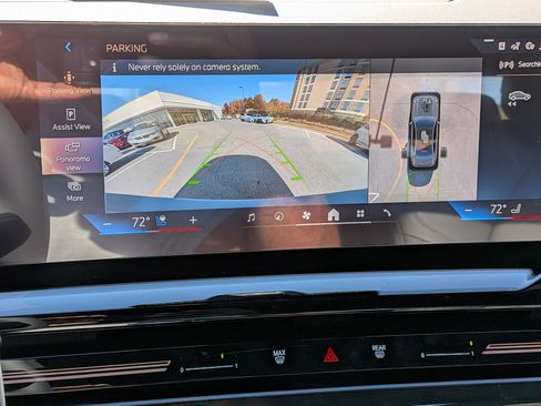 New 2026 BMW 530i xDrive w/ M Sport Package image 24