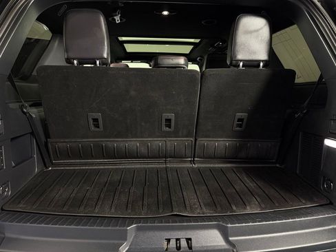 Used 2022 Ford Expedition Limited AWD/4WD image 31