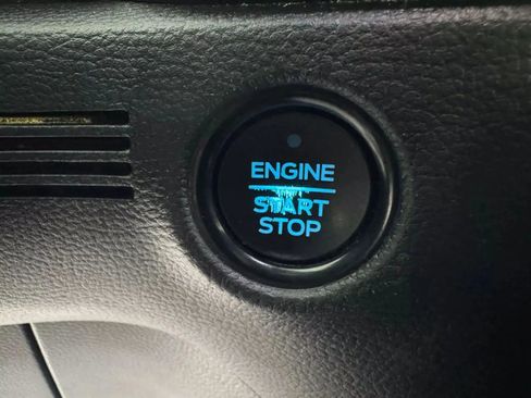 Used 2019 Ford Ranger Lariat w/ Equipment Group 501A Mid image 18