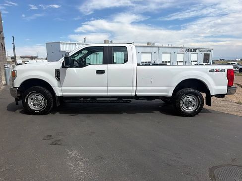 Used 2021 Ford F250 XL w/ Power Equipment Group AWD/4WD image 6