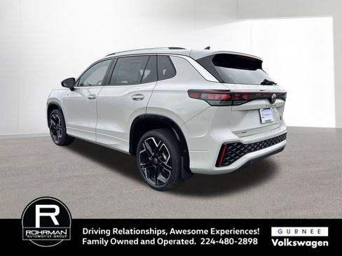 New 2026 Volkswagen Tiguan SEL R-Line image 6