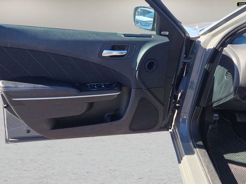 Used 2023 Dodge Charger SXT RWD image 30