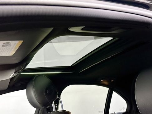 Used 2020 Mercedes-Benz C 300 Sedan image 18